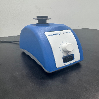 VWR Analog Vortex Mixer image 0